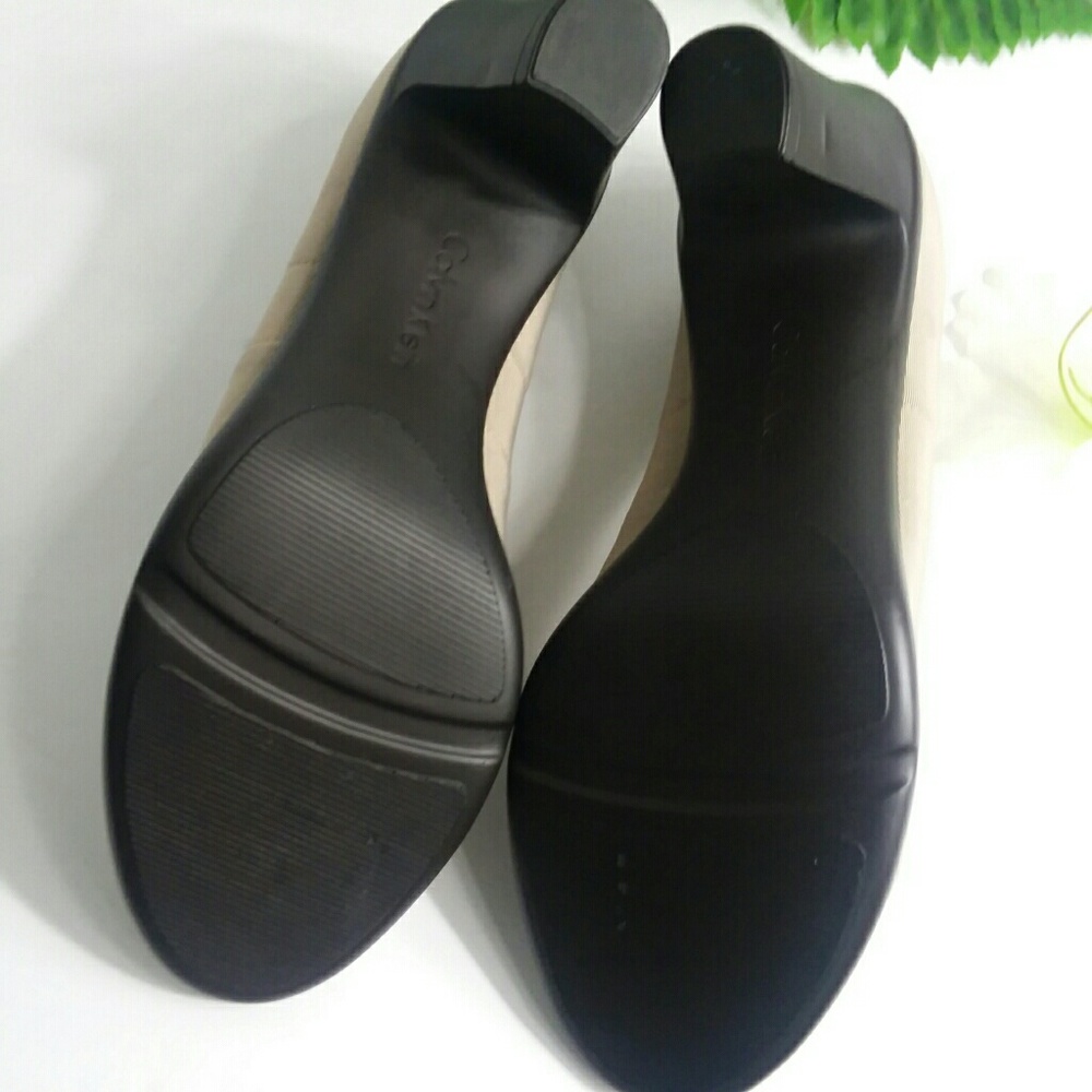 Calvin Klein Elissa Taupe Pump / Heel - Picture 6 of 8